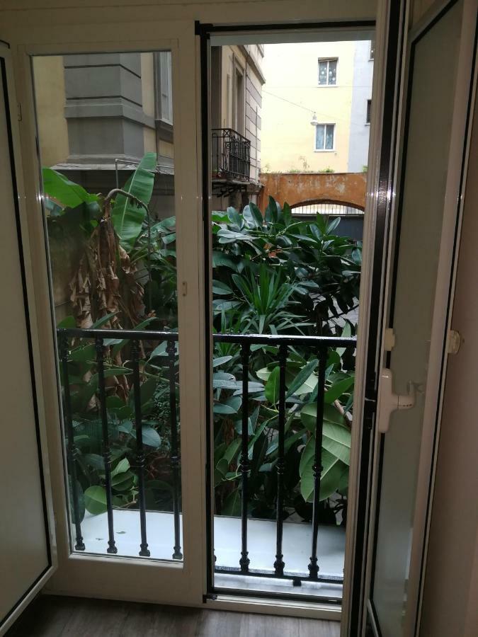 Casa Di Gio - Duomo Apartment เนเปิลส์ ภายนอก รูปภาพ