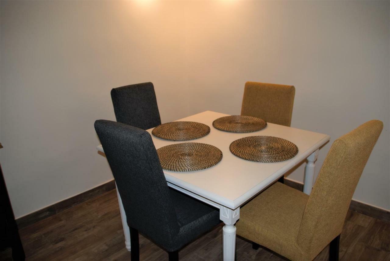 Casa Di Gio - Duomo Apartment เนเปิลส์ ภายนอก รูปภาพ