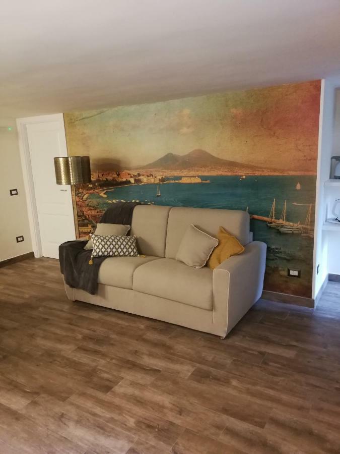 Casa Di Gio - Duomo Apartment เนเปิลส์ ภายนอก รูปภาพ