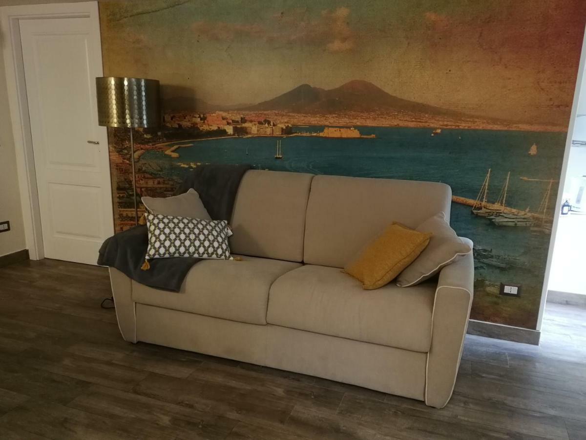 Casa Di Gio - Duomo Apartment เนเปิลส์ ภายนอก รูปภาพ