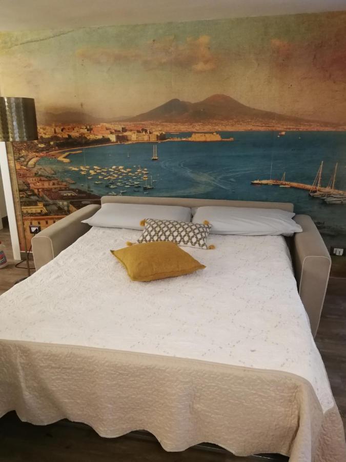 Casa Di Gio - Duomo Apartment เนเปิลส์ ภายนอก รูปภาพ